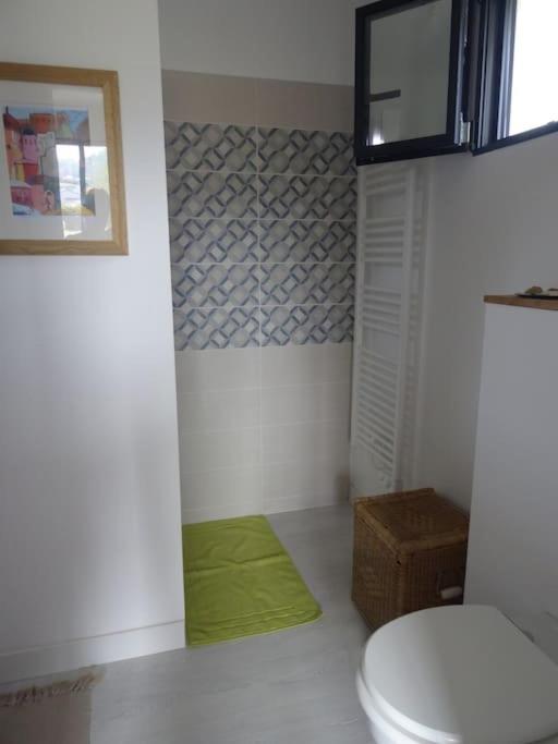 Beau 2 Pieces Avec Jardin Dans Villa A Mougins. Eksteriør billede